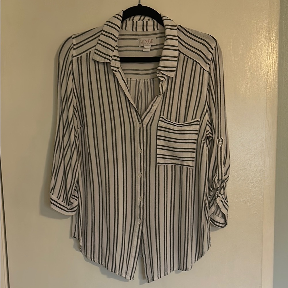 Women's Large Black and White Striped Top VIXBE Stitchfix